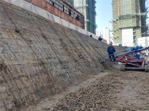 化德建筑边坡支护