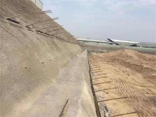 化德河道边坡加固